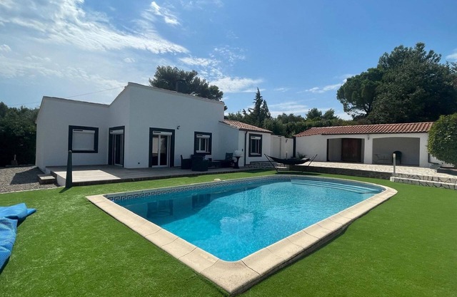 Villa en Soleil d'Oc cerca de Viñedos Minervois