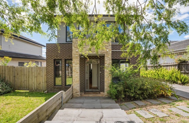 Casa nueva de 4 Bedroms cerca de Box Hill