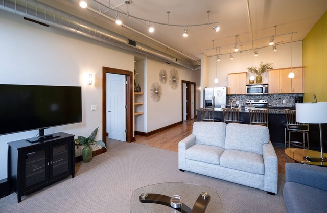 Modern Condo in Downtown Holland: The Ontario