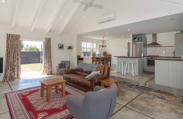 Encanto Cottage moderno - Albert Town Holiday Home a sólo 5 minutos de Wanaka
