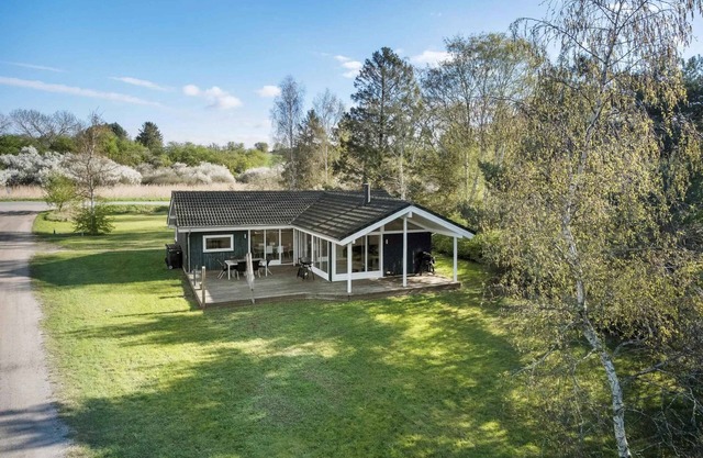 Modern cottage in scenic natural setting