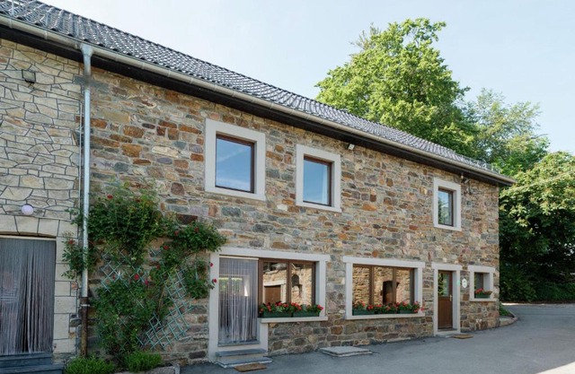 Modern Cottage with Private Garden in Waimes