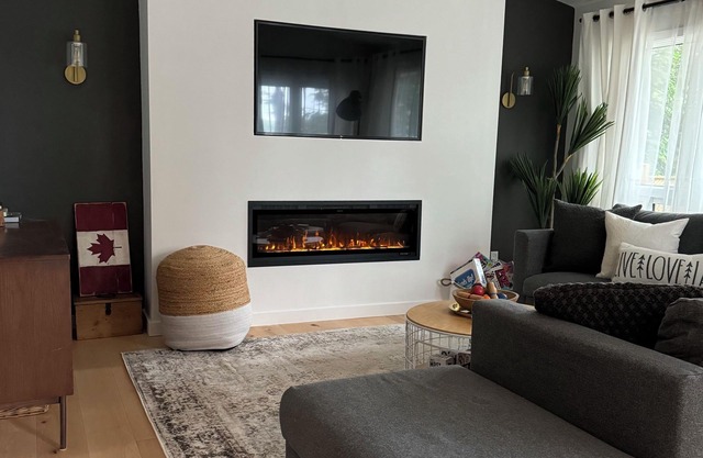 Modern & Cozy Muskoka Cottage @WatersEdge Bruce Lake