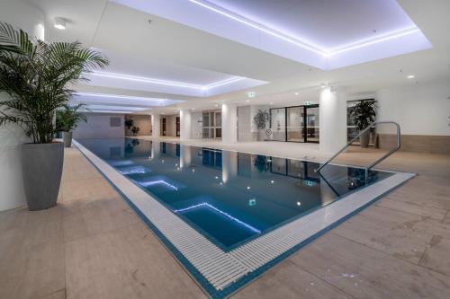 Modern Delight Phillip ACT