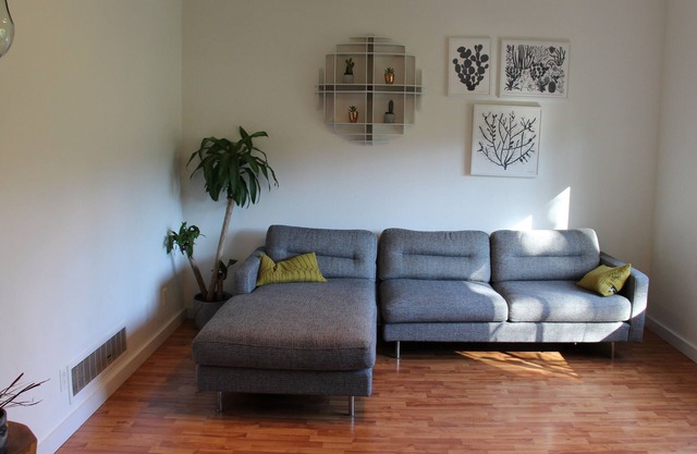 Pasos caseros de diseño moderno de Commercial Drive