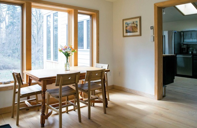 Modern Eco House in Nature 10 min from UW/Capitol