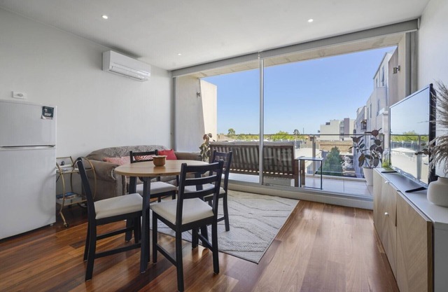 Modern Elegance Meets Urban Style in St Kilda