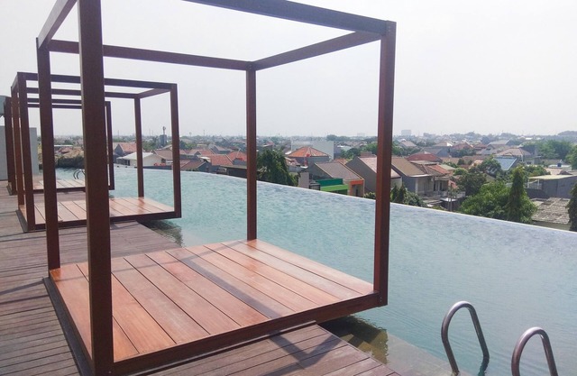 Modern Elegant Studio Grand Kamala Lagoon Apartment