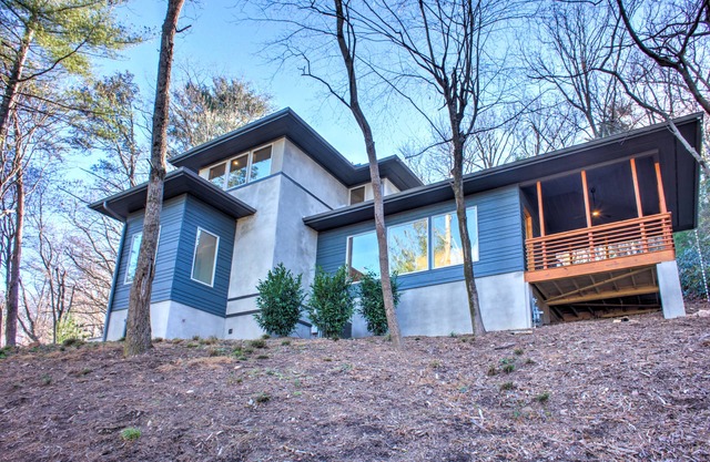 AVL Treehouse by Carolina Mornings | Office, Chef’s Kitchen🍽️+Biltmore Pass