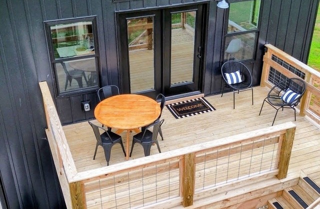 Modern Farm Loft with WiFi and AC in lovely Stamping Ground
