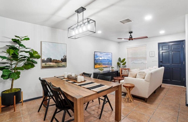 Modern Farmhouse 3 Bedroom Near Ft. Bliss