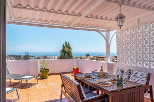 Modern Flat with Big Terrace and Magical View