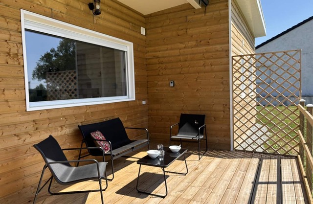 Cabaña moderna en Marcillat-en-Combraille, naturaleza y confort para 4 personas
