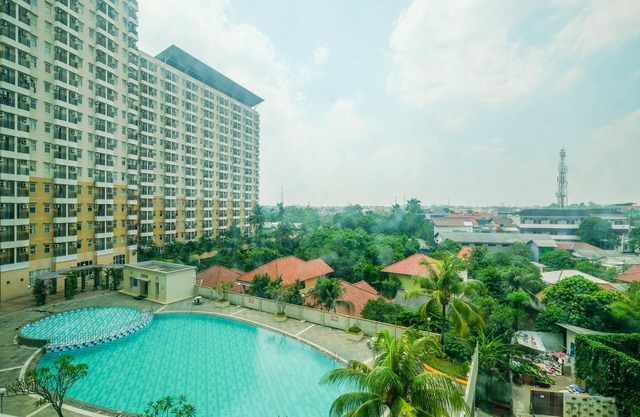 Modern Furnished @ 1BR Margonda Residence 1 Apartment