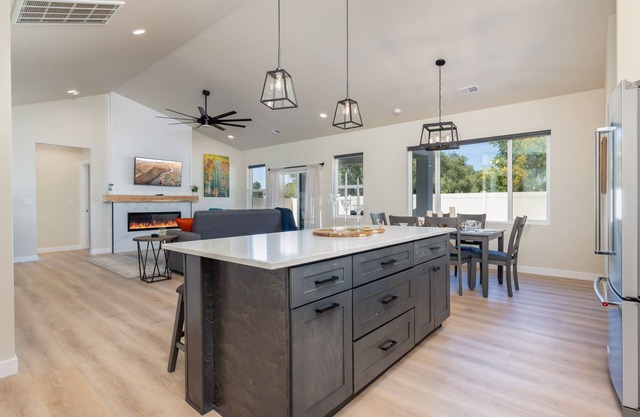 Modern Grand Junction Getaway Near Wineries, Hiking Trails and National Monument