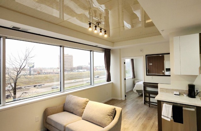 Modern High-Rise Apartment - 2