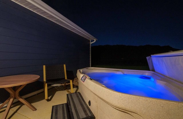 Modern Hills Home + Hot Tub