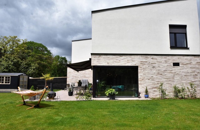Encantadora casa de vacaciones con sauna en Maasmechelen