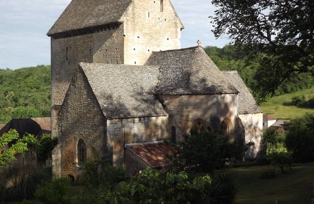 Casa de vacaciones en Besse, Dordogne con piscina privada