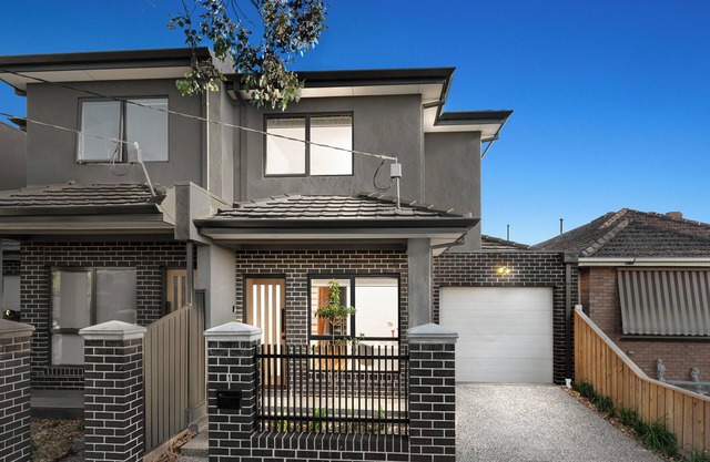 Modern home in Fawkner
