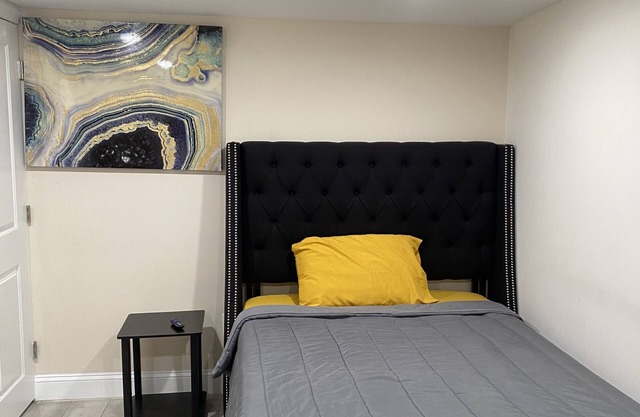 Modern Home in South Philly 6 mins From Stadiums
