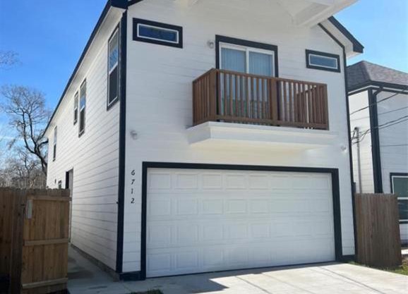 Modern Home Northeast Houston!
