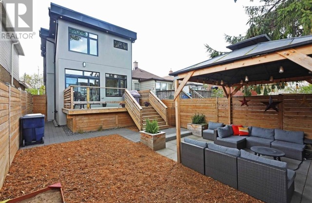 Modern Home w/ Patio, Fireplace, Parking - 20mins to Downtown & Beach