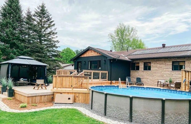 Modern Home w/ Pool, Fireplace, Movie/Game Room, Gym