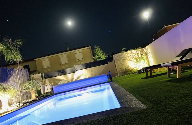 Modern House close to any facilities and to the beach