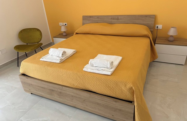 Modern Loft within walking distance of Pompeii and the Sorrento Coast
