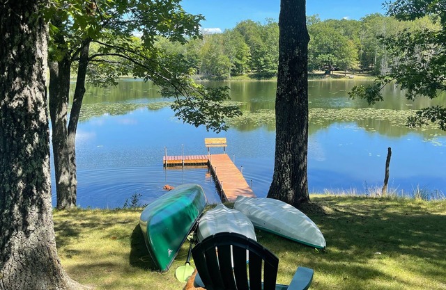 Retiro moderno y grande de Northwoods