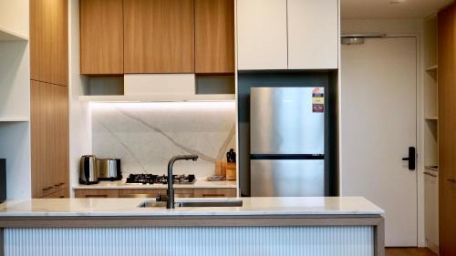 Modern Living - 2BR 2Bath Stay