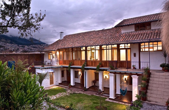 Cusumbo baño en el centro histórico con hermoso jardín