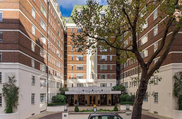 Modern London Nell Gwynn House Apartment