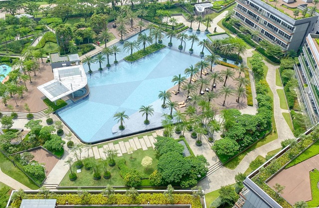 Modern Look 1Br With Golf Island And Sea View Gold Coast Apartment