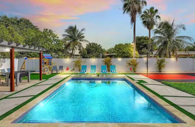 Modern Luxe Villa with Heated Pool & Resort Vibes