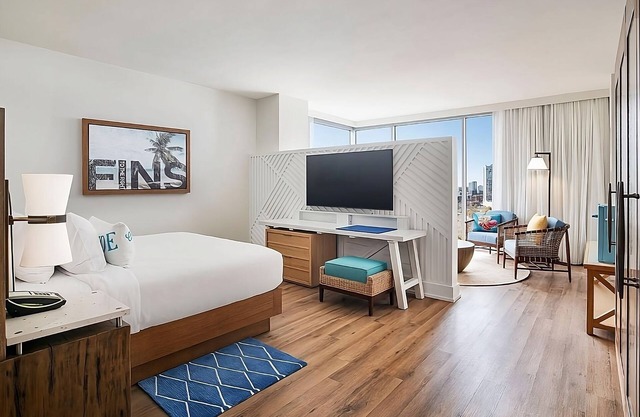 Modern Luxurious Stay! Swimming Pool, Pets Allowed, Near Johnny Cash Museum