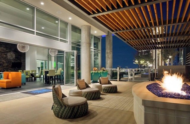 Modern, luxury 1-bedroom in West Village