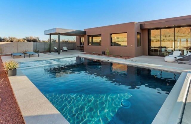 Modern Luxury Desert Home w/Pool