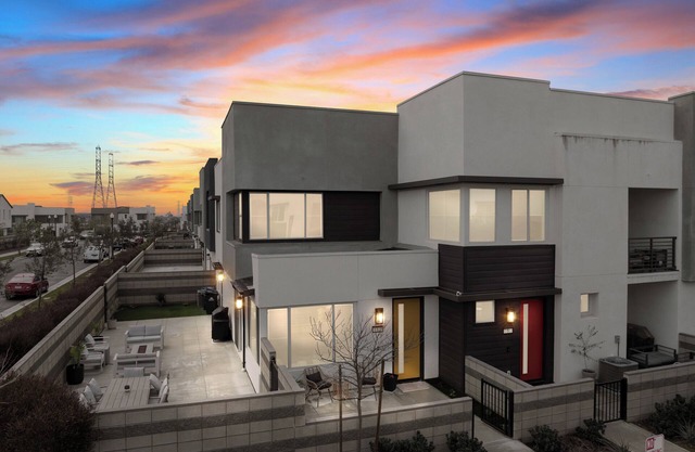 Modern Luxury Home near Ontario Airport.