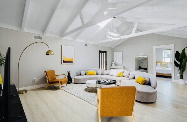 modERn Luxury Home🌇🎆🌉Limited time offer!