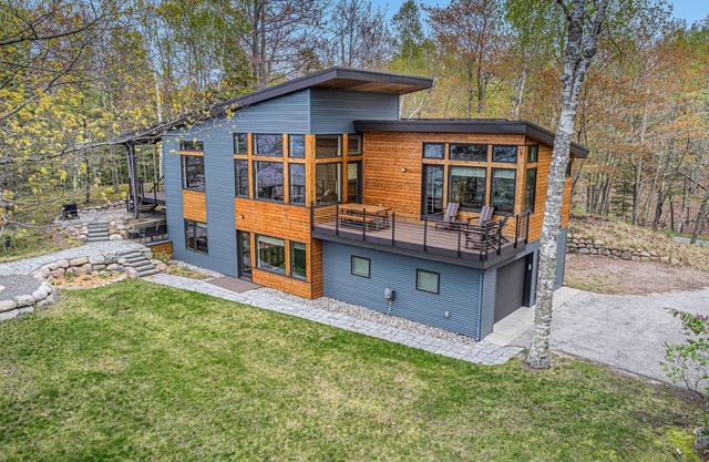 Casa de lujo moderna con privacidad en el lago Michigan frente a la playa