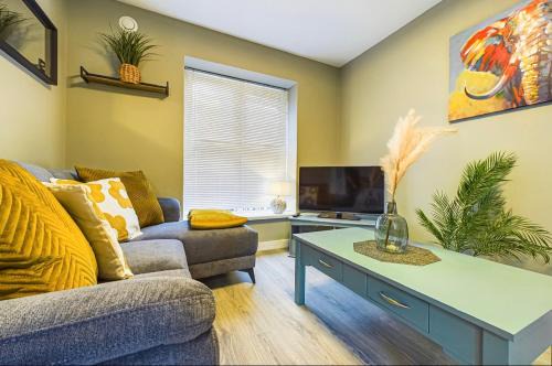 Modern Luxury Living in Waterford City Center