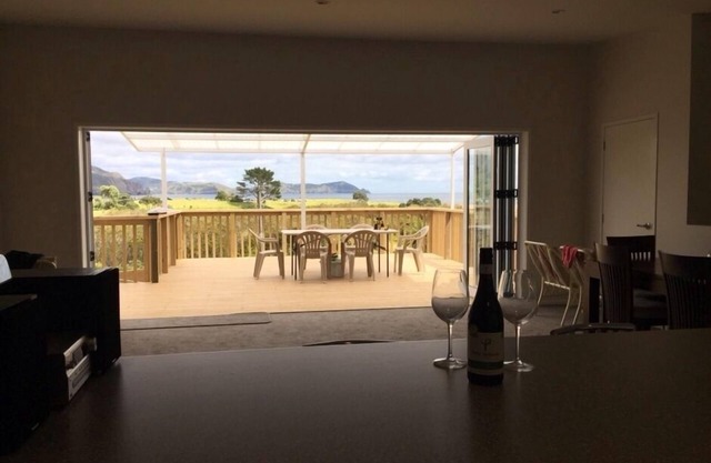 Lujo moderno con vistas al mar - Bahía Tauranga