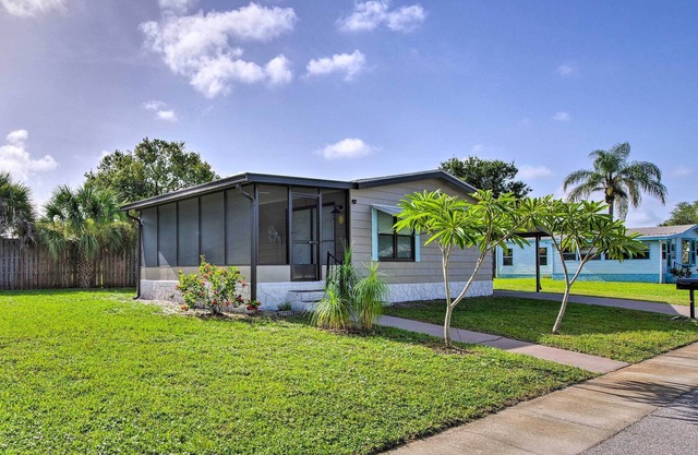 Modern Melbourne Cottage: 3 Mi to Downtown!