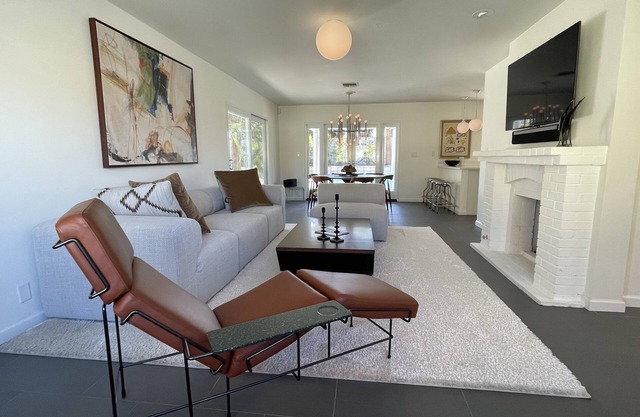 Modern midcentury home Palm Springs with heated pool