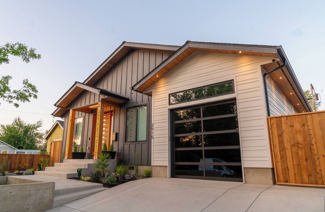 Modern Oasis, Near UO Campus!