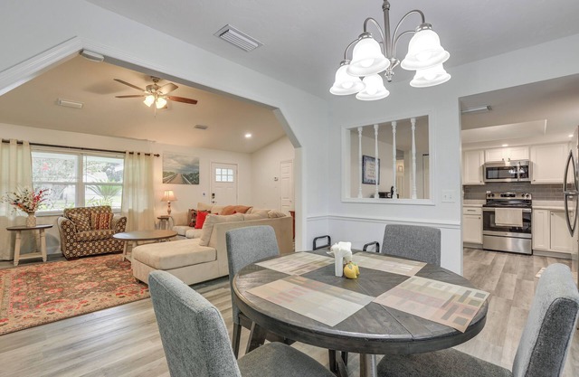 Modern Ocala Oasis w/ Fire Pit + Gas Grill!