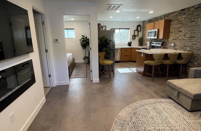 Modern, One Bedroom Apartment in Bryce Canyon Country, Panguitch, Utah