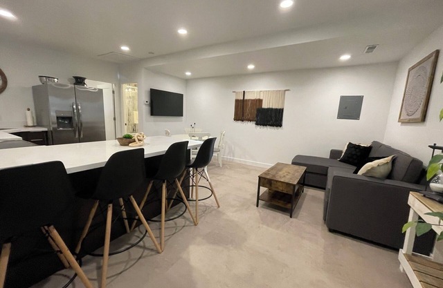 Modern, One Bedroom Pet Friendly Apartment in Bryce Canyon Country, Panguitch, Utah